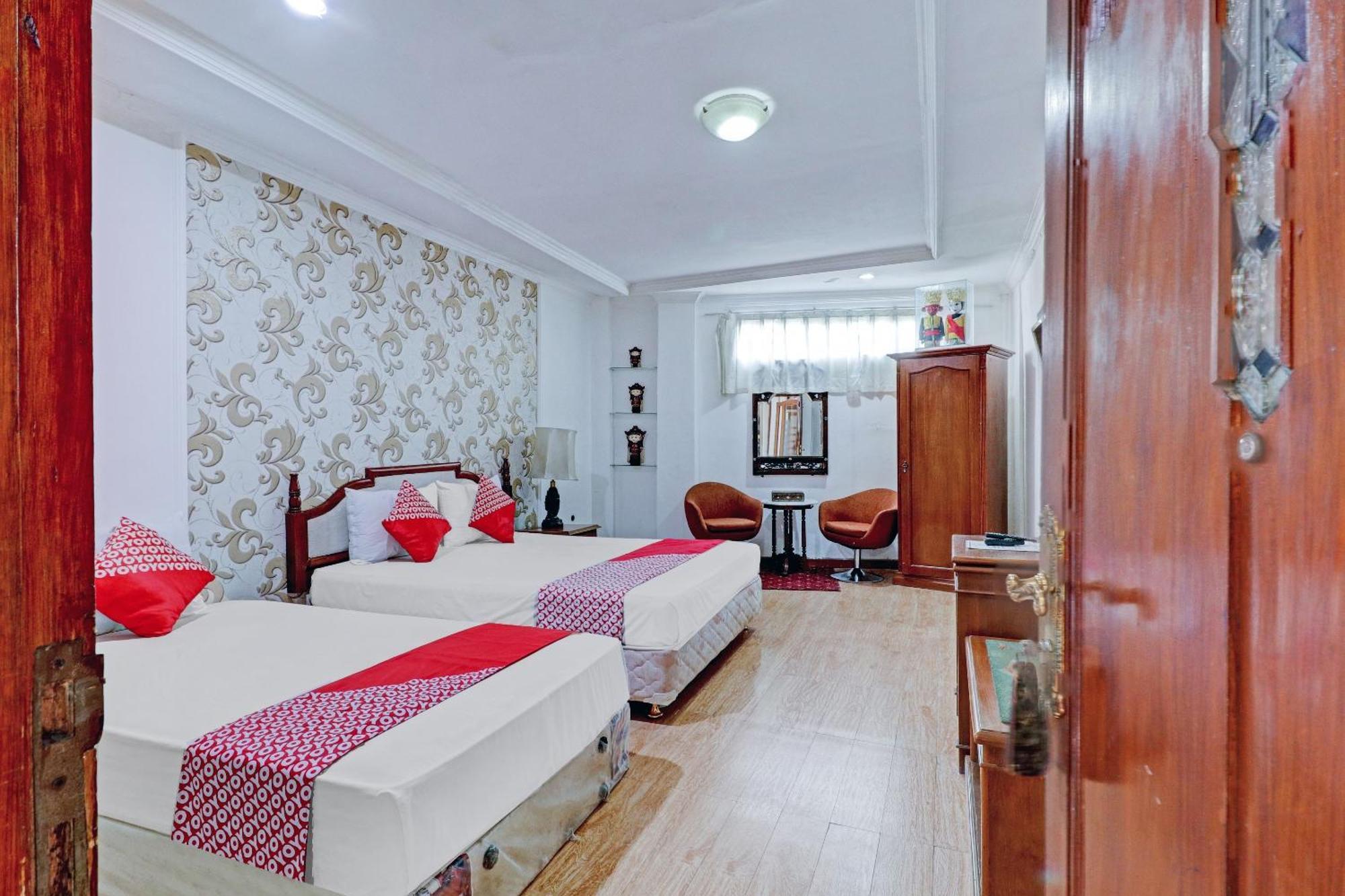 Hotel O Bandung Near Stadion Siliwangi Formerly The Ethnic Hotel Bandung Buitenkant foto