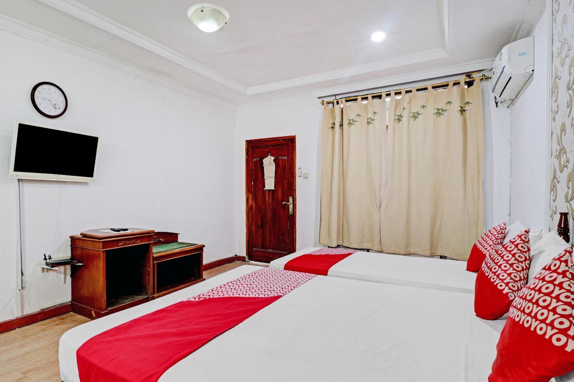 Hotel O Bandung Near Stadion Siliwangi Formerly The Ethnic Hotel Bandung Buitenkant foto