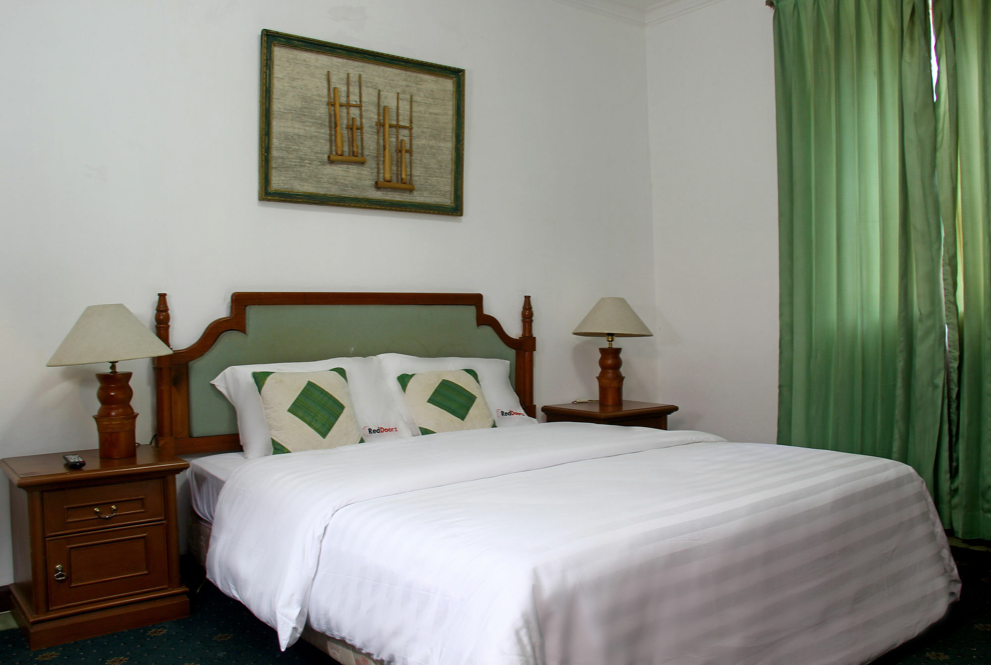 Hotel O Bandung Near Stadion Siliwangi Formerly The Ethnic Hotel Bandung Buitenkant foto